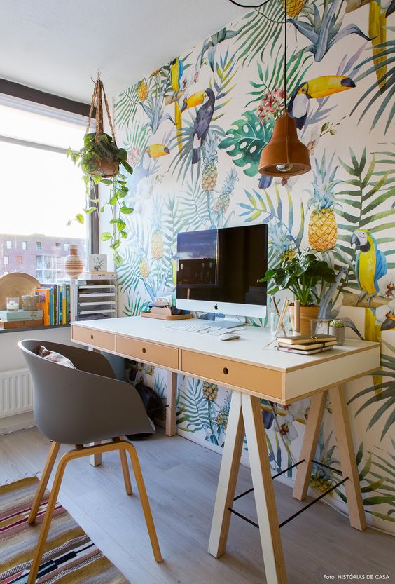 home office inspiration with pattern