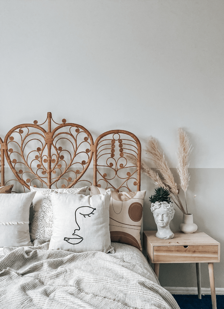 white and grey bedroom scheme