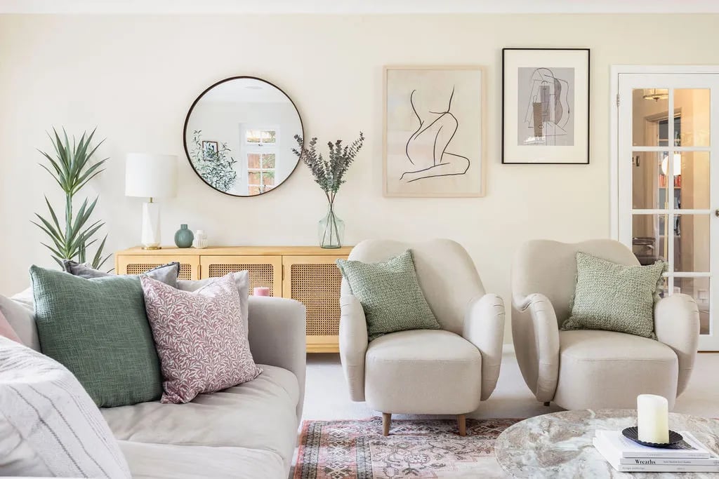 a serene neutral living room colour scheme