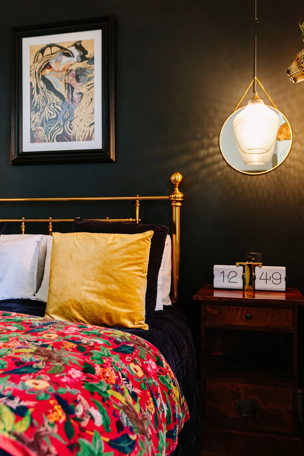 Autumnal bedroom | Cosy and warm bedroom ideas