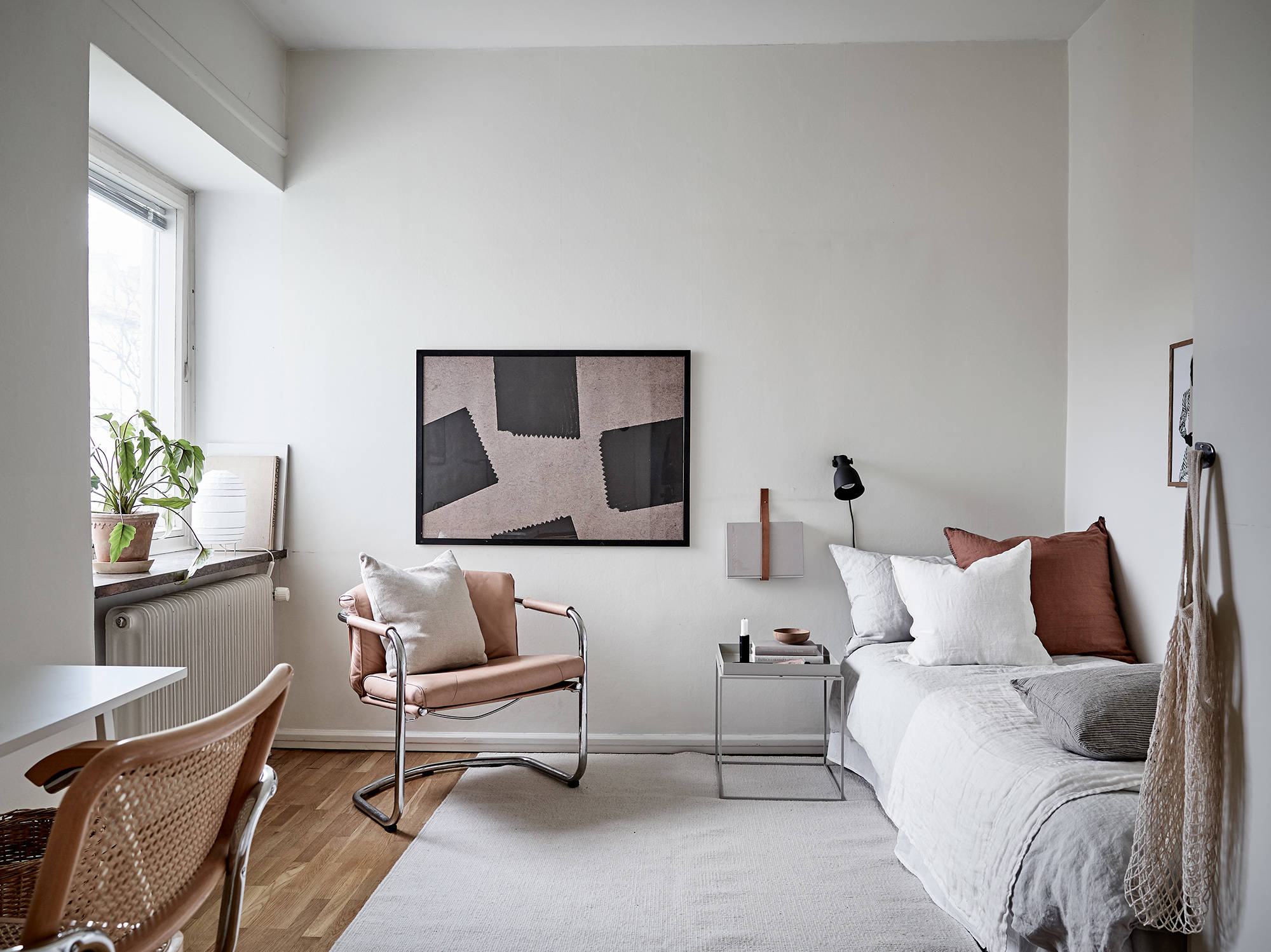 minimal scandi bedroom design 
